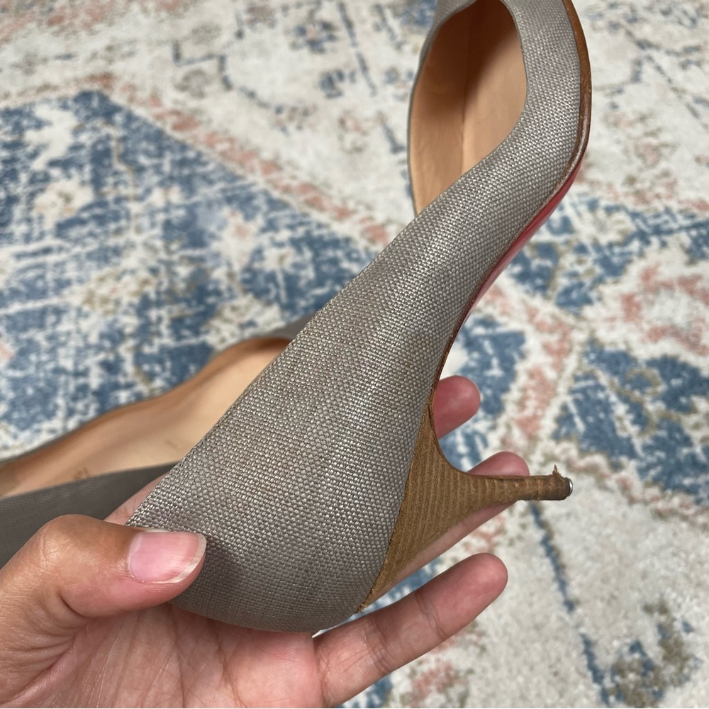 Christian Louboutin Pumps Gray Canvas Pointed Toe Classic Size Women’s Size 40 - Picture 10 of 11